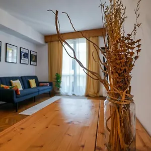 Apartament Universitate - Centrul Vechi Apartment